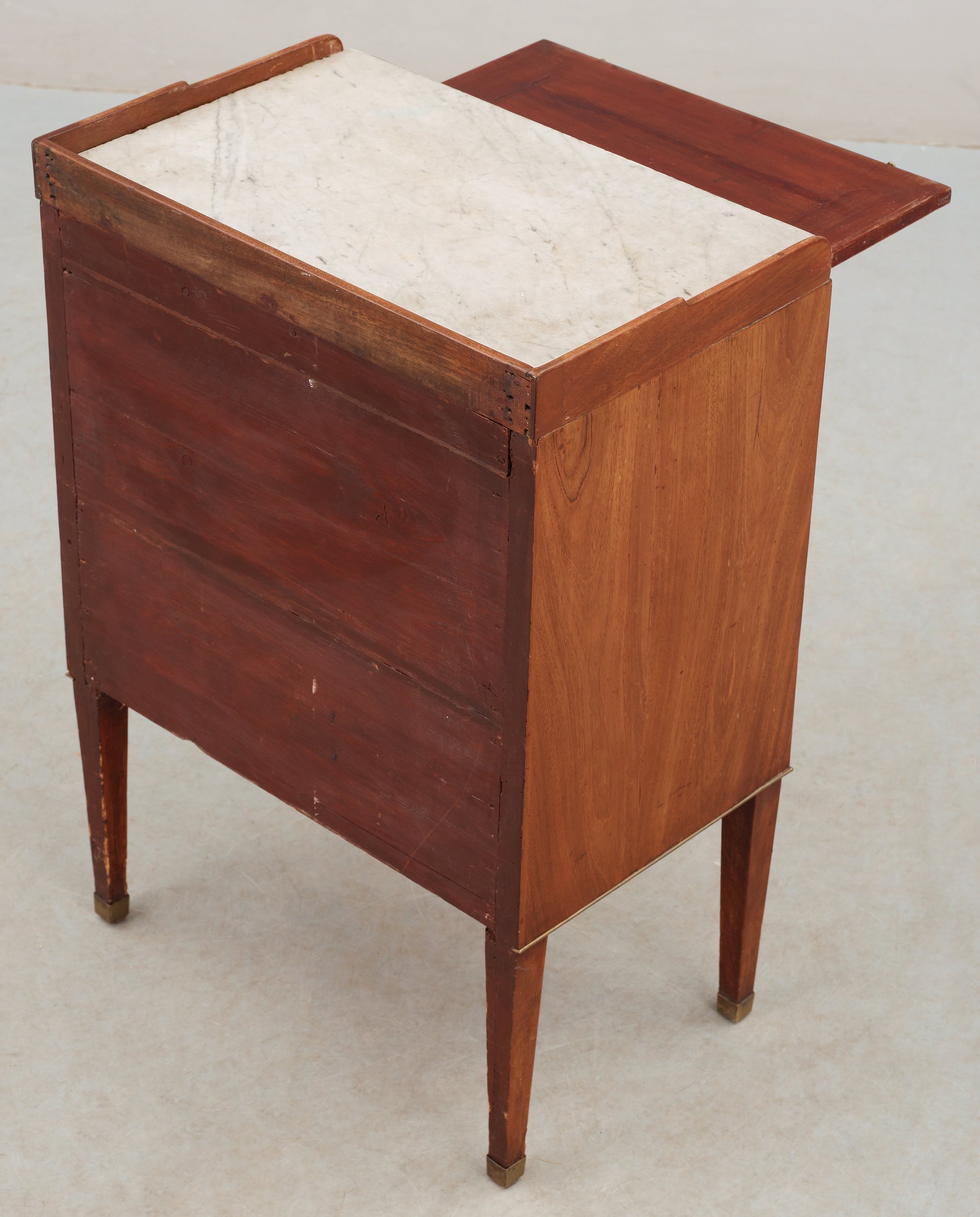 A late Gustavian late 18th century chamber pot cupboard. Bukowskis