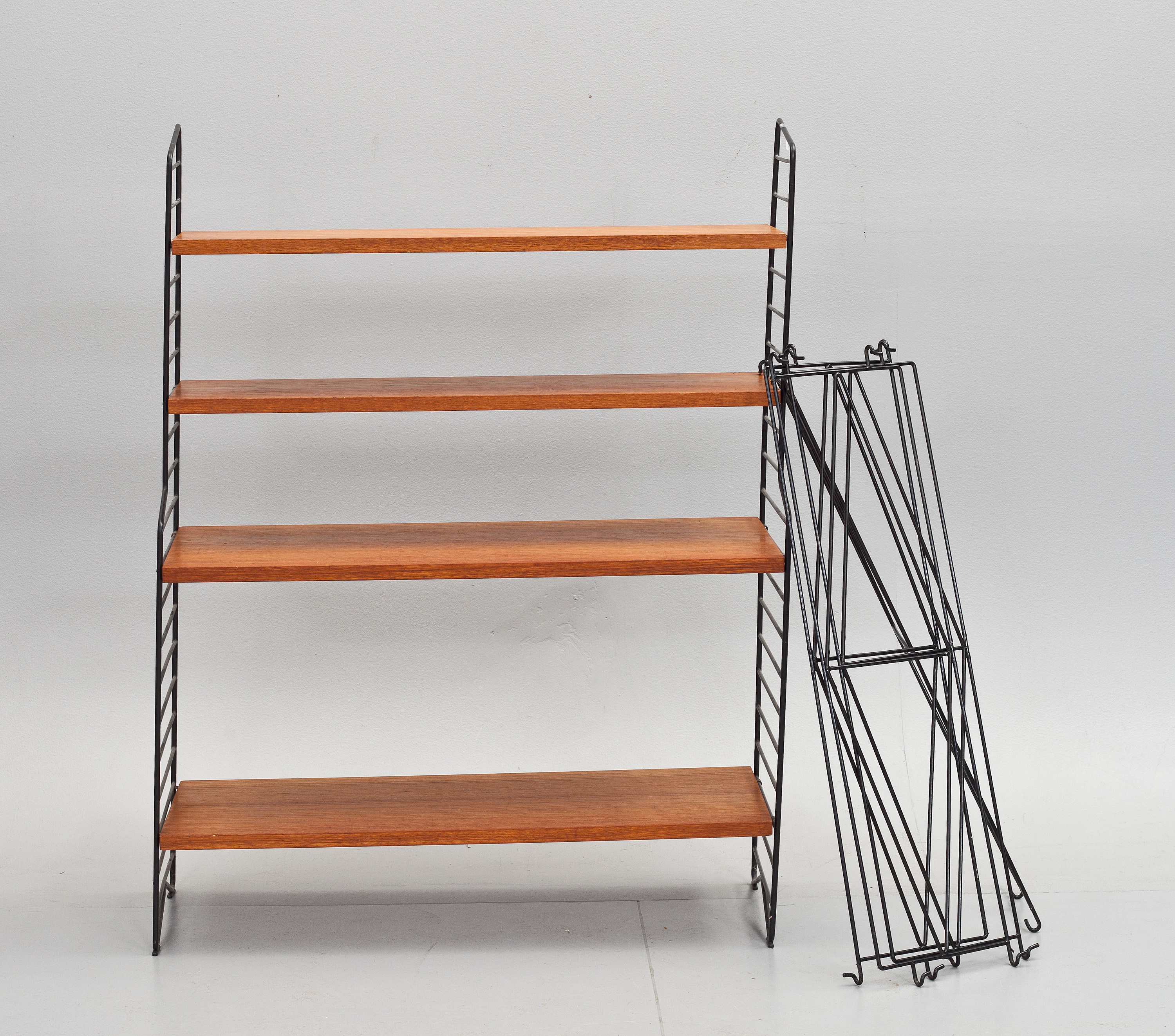 STRINGHYLLA. Design Nils Strinning. 1950/60-tal. - Bukowskis