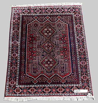 352015. MATTA, orientalisk. 185 x 150.