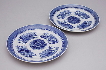 353813. TALLRIKAR, ett par, Qingdynastin, Jiaqing, Kina 1700-tal.