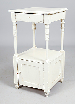 355648. POTTSKÅP, 1900-talets första hälft.