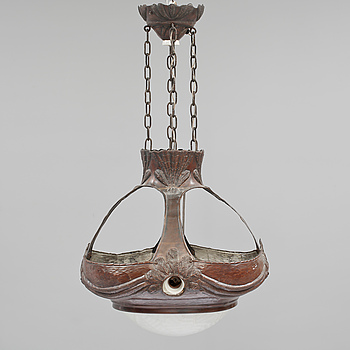 355867. TAKLAMPA, jugend, 1900-talets början, h ca 83.