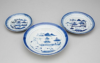 361489. SERVISDELAR, 33 delar, porslin, Kina, 18001900-tal.