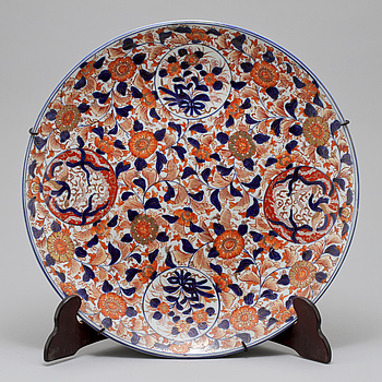 363070. FAT, porslin, Japan, 1800-tal.