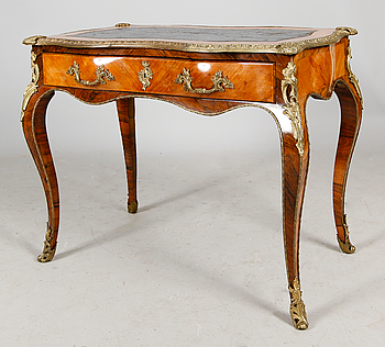 363455. DAMSKRIVBORD, rokokostil, 1800-talets andra hälft.