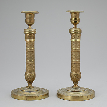 367126. LJUSSTAKAR, ett par, brons. Empirestil 1800-tal.