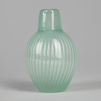 370134. VAS, glas, Ariel, Edvin Öhrström Orrefors. Signerad.