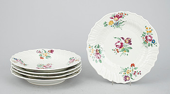 370843. DJUPA TALLRIKAR, 5 st porslin. Alt-Wien, Troligen 1800-talets slut.