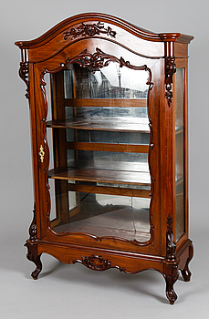 375129. VITRINSKÅP, rokokostil, 1800-talets andra hälft.