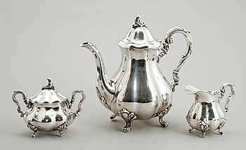 375330. KAFFESERVIS, 3 delar, sterlingsilver, svenska importstämplar. Vikt ca 1082 g.