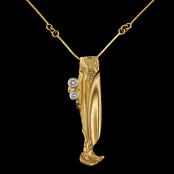 375362. COLLIER, 18k guld med 2 briljantslipade diamanter tot ca0,06 ct. Lapponia, Finland, 1987. Vikt 8,2g.