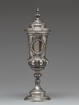 383960. POKAL med LOCK, silver, Gustaf Möllenborg, Stockholm, 1882.
