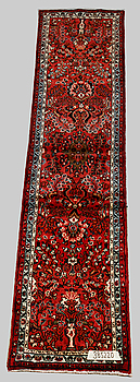 385220. GALLERIMATTA, Hamadan. 320 x 80 cm.