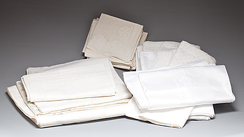 385596. PARTI DUKAR, 9 st. Linnedamast mm.