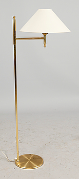 386012. GOLVLAMPA, mässing, Sverige, 1900-talets andra hälft.