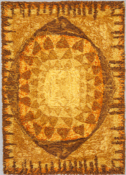 388240. MATTA, rya, 196070-talet, ca 189 X 135cm.
