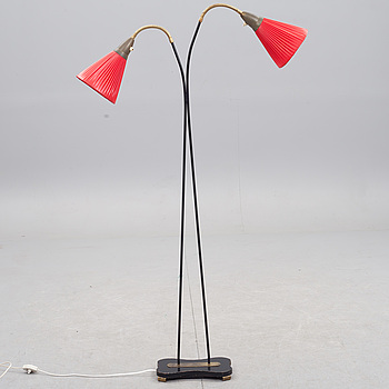 391000. GOLVLAMPA, 1950-tal.