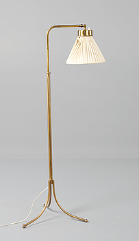 395484. GOLVLAMPA, 1842, Josef Frank, Svenskt Tenn. Modellen formgiven 1932.