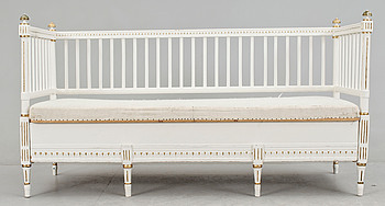 399499. SOFFA, sengustaviansk, 1800-talets början.