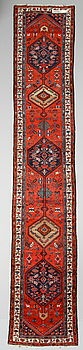 400323. MATTA, orient, semiantik, galleri. Ca 530 x 98 cm.