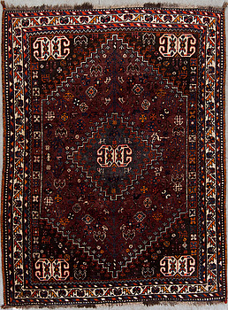 401969. MATTA, old, Shiraz, ca 157 X 119 cm.