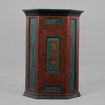 403032. HÖRNSKÅP, 1800-tal.