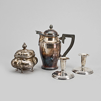 404663. PARTI SILVER, 4 delar, bla guldsmeds aktiebolaget, Stockholm, 1900-tal. Silvervikt ca 218 gram.