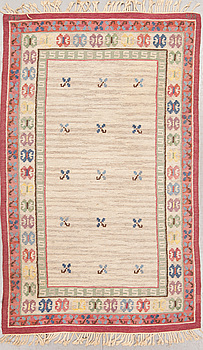 405475. MATTA, rölakan, monogramsignerad SW EM. Omkring 1900-talets mitt. Ca 265 X 161 cm.