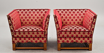 409732. FÅTÖLJER, ett par. Möjligen Gärsnäs, 1900-talets första hälft.