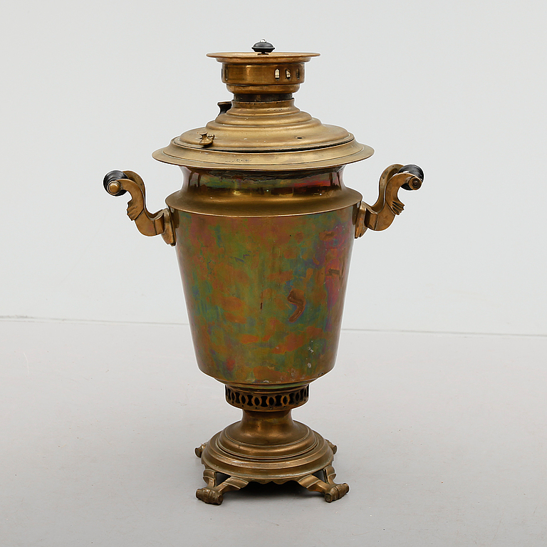 SAMOVAR