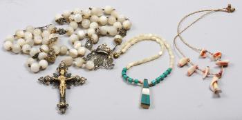 43011. BIJOUTERIER, 3 delar.