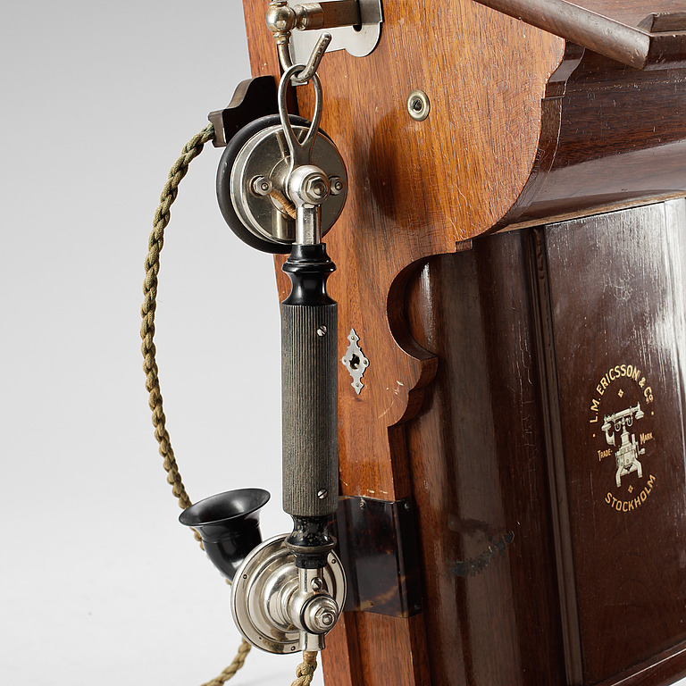 VÄGGTELEFON