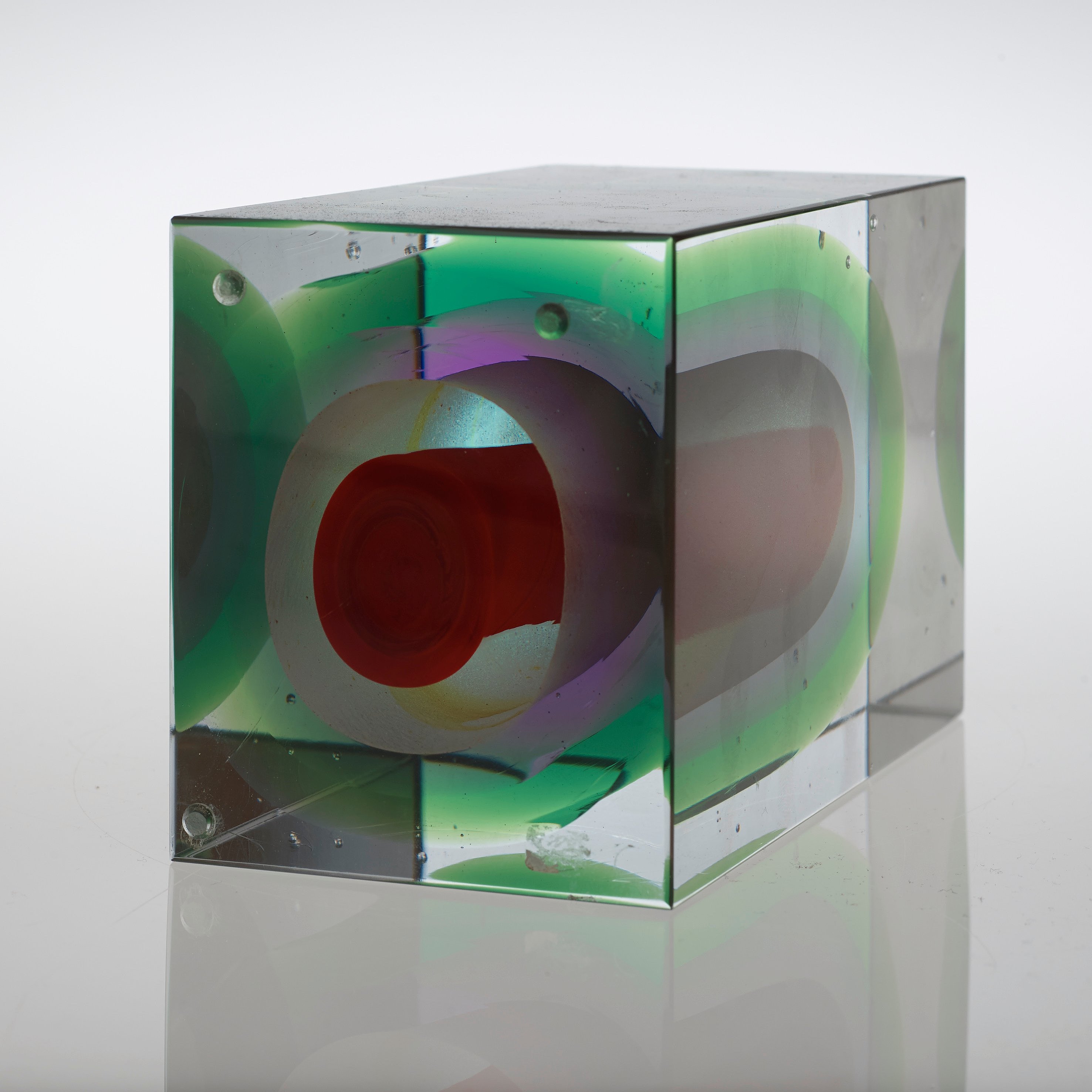 An Oiva Toikka glass object, Nuutajärvi, Notsjö, Finland 2005. - Bukowskis