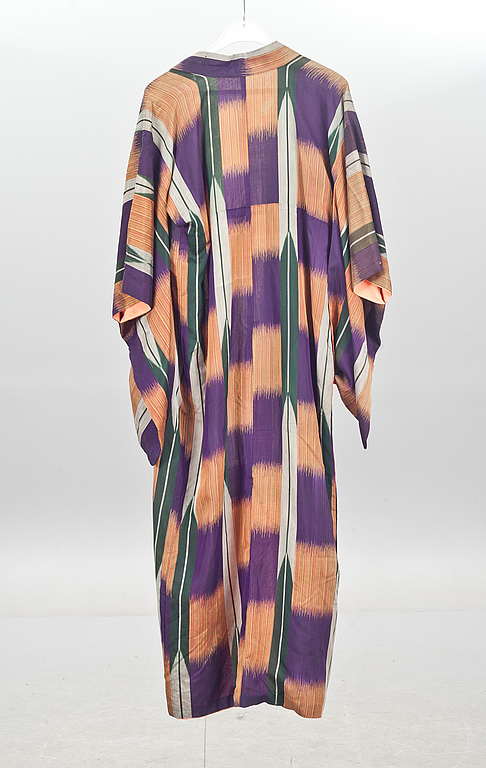 KIMONO