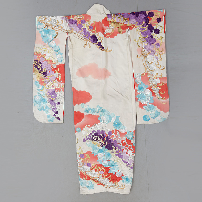 KIMONO