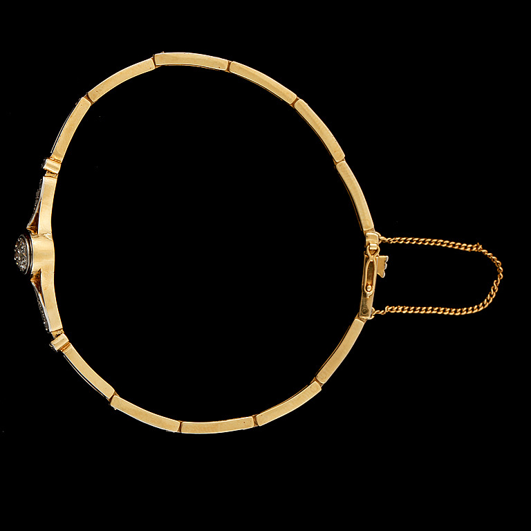 ARMBAND
