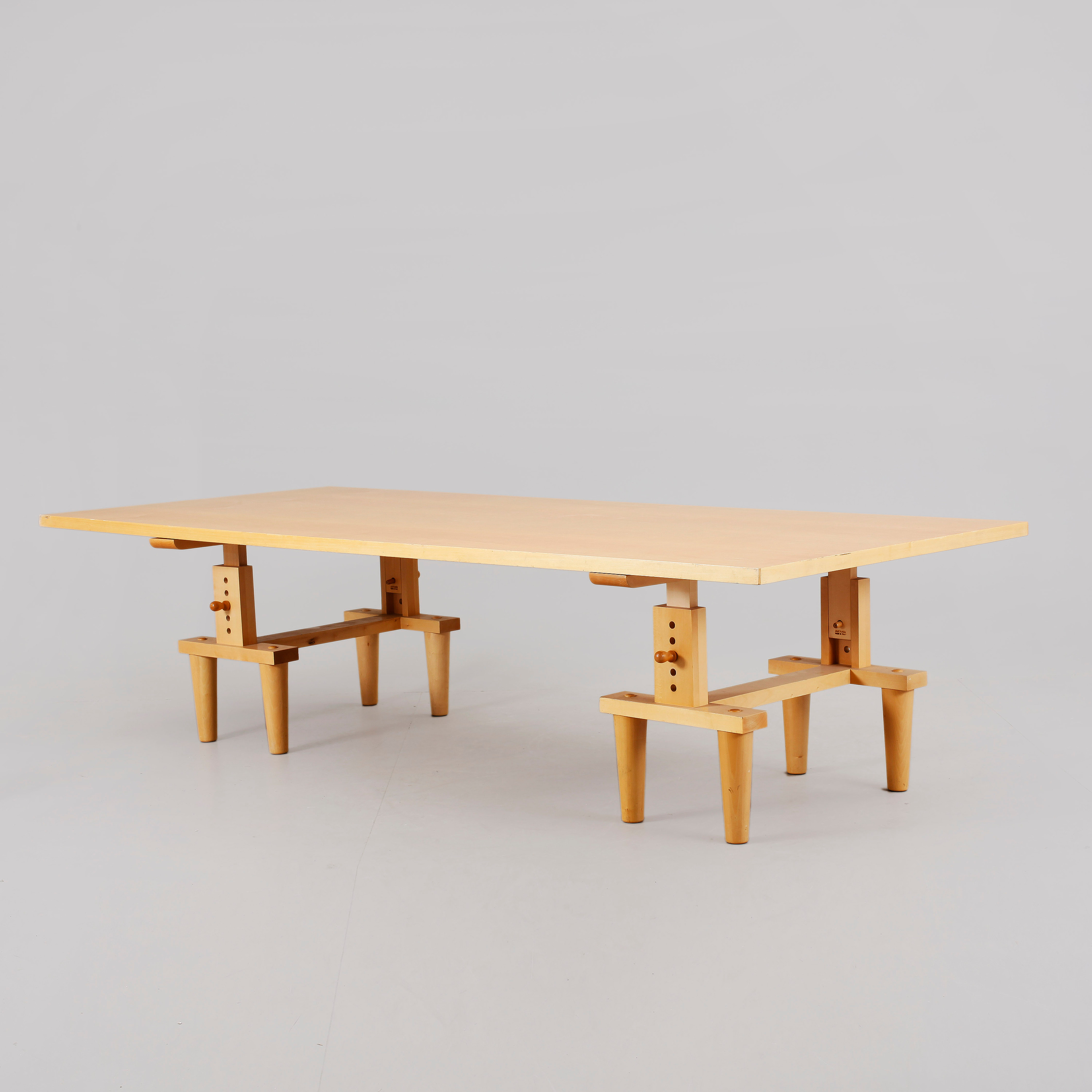 Bord, bramante, achille castiglioni, pier giacomo castiglioni ... Design bord
