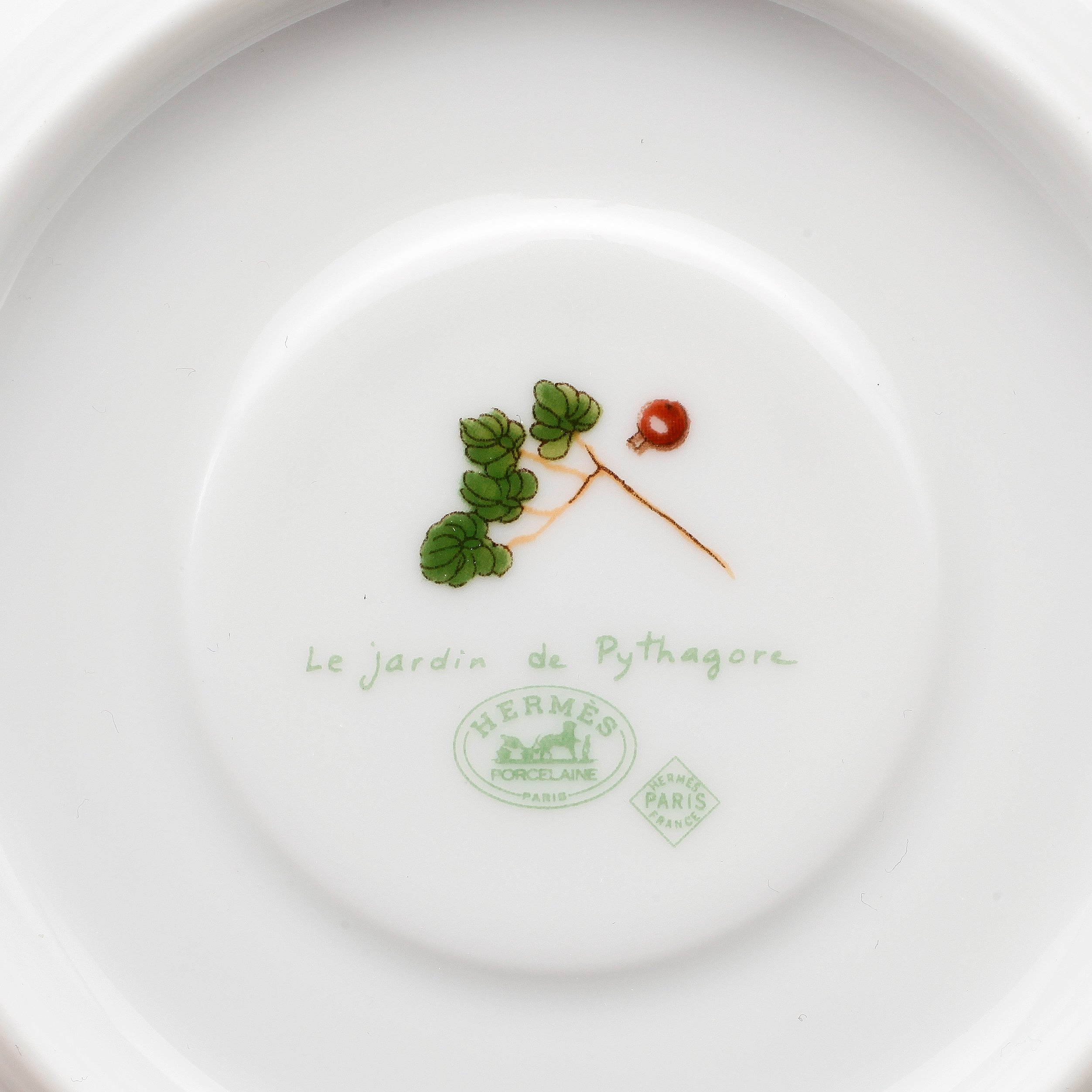 Hermes Two Pairs Of Porcelain Coffee Cups On A Platter Le Jardin De Pythagore Bukowskis
