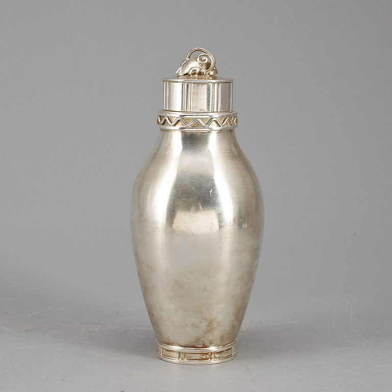 SHAKER