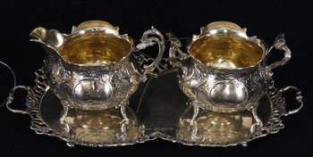 45785. SOCKERSKÅL, GRÄDDSNIPA samt FAT, silver, rokokostil, stmpl 1949.