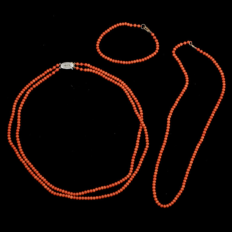 COLLIER