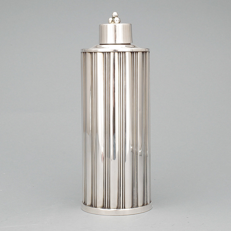 SHAKER