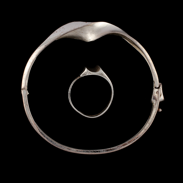 ARMRING SAMT RING