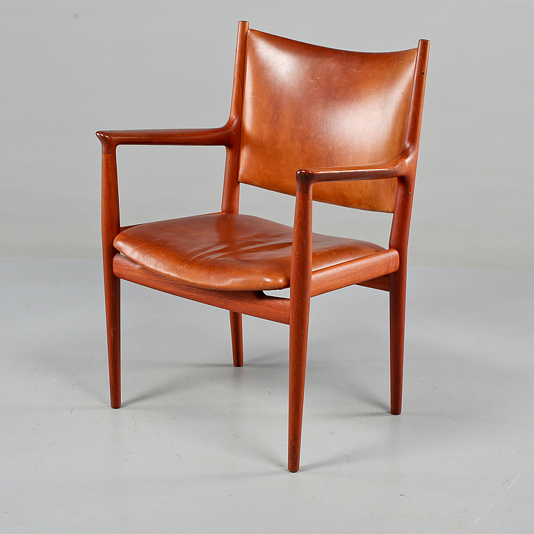 HANS J WEGNER