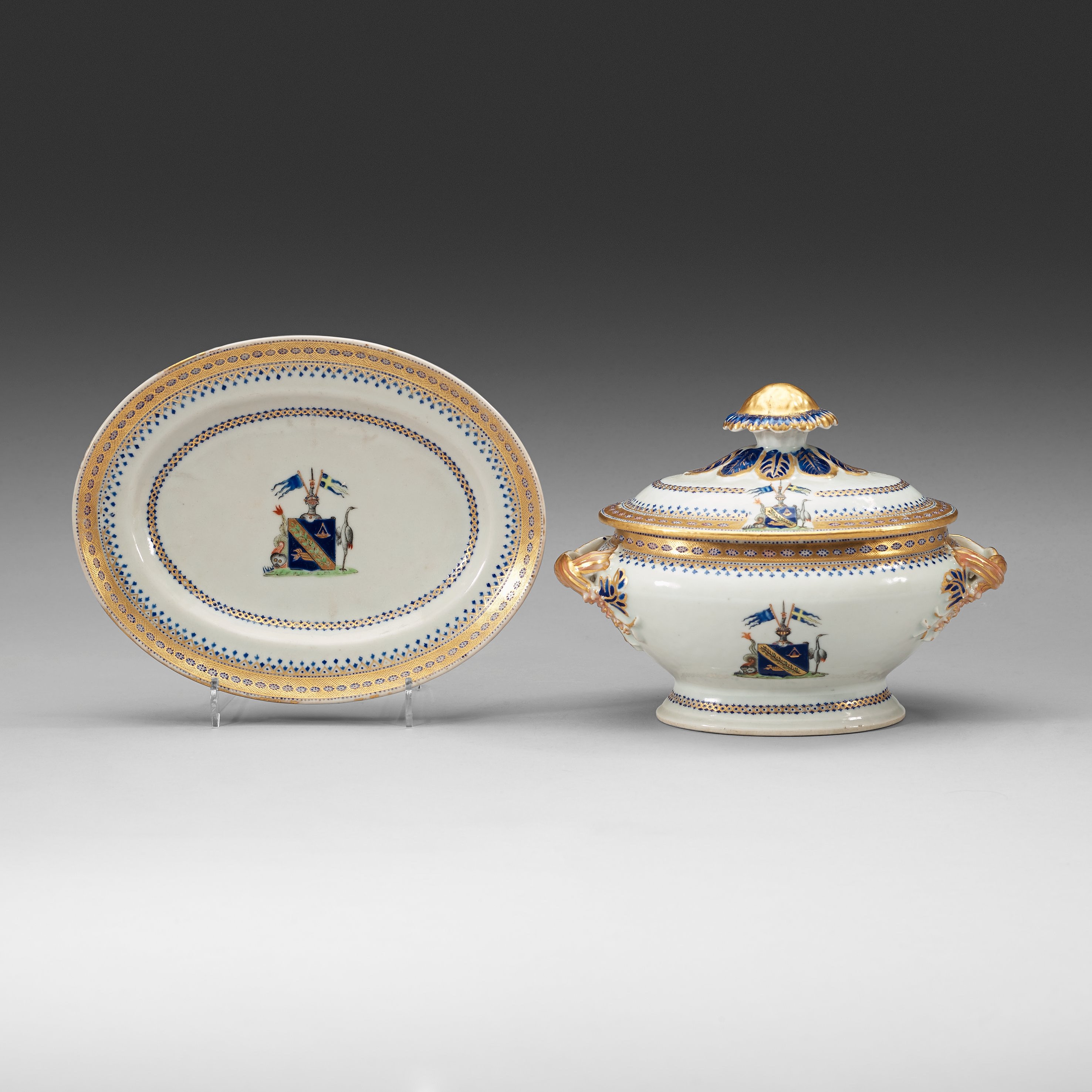 An armorial butter tureen with cover and stand, Qing dynasty, Jiaqing