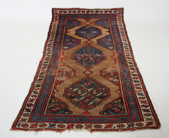 48883. MATTA, semiantik Sarouk. 217 x 115.