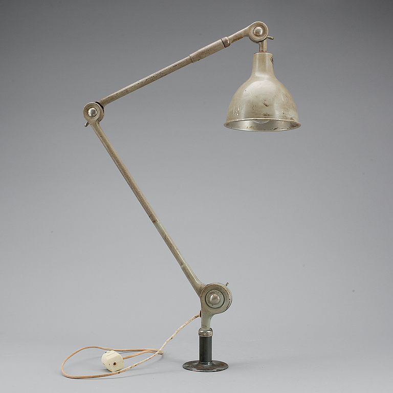 BORDSLAMPA