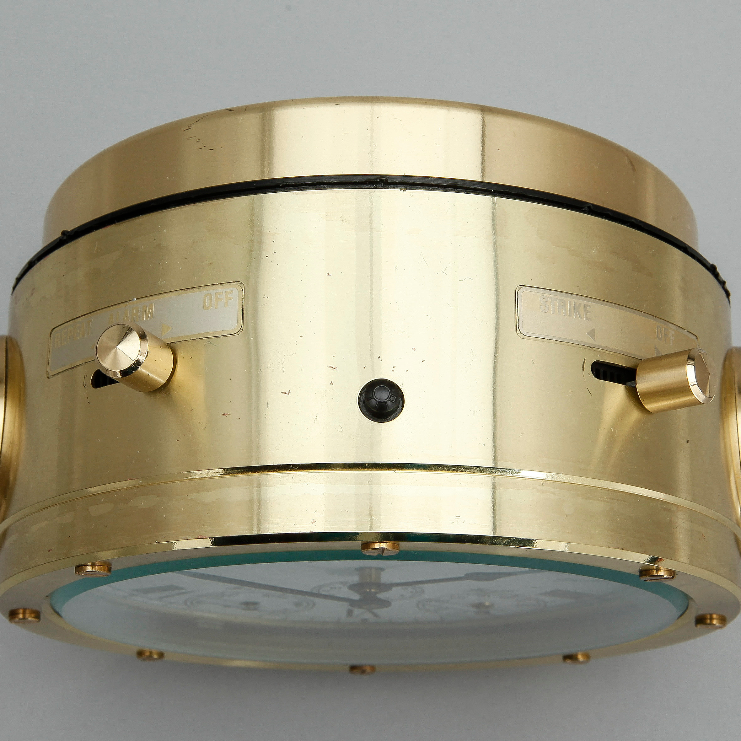 SKEPPSUR med hygrometer, barometer, termometer och larm, Wempe, Hamburg