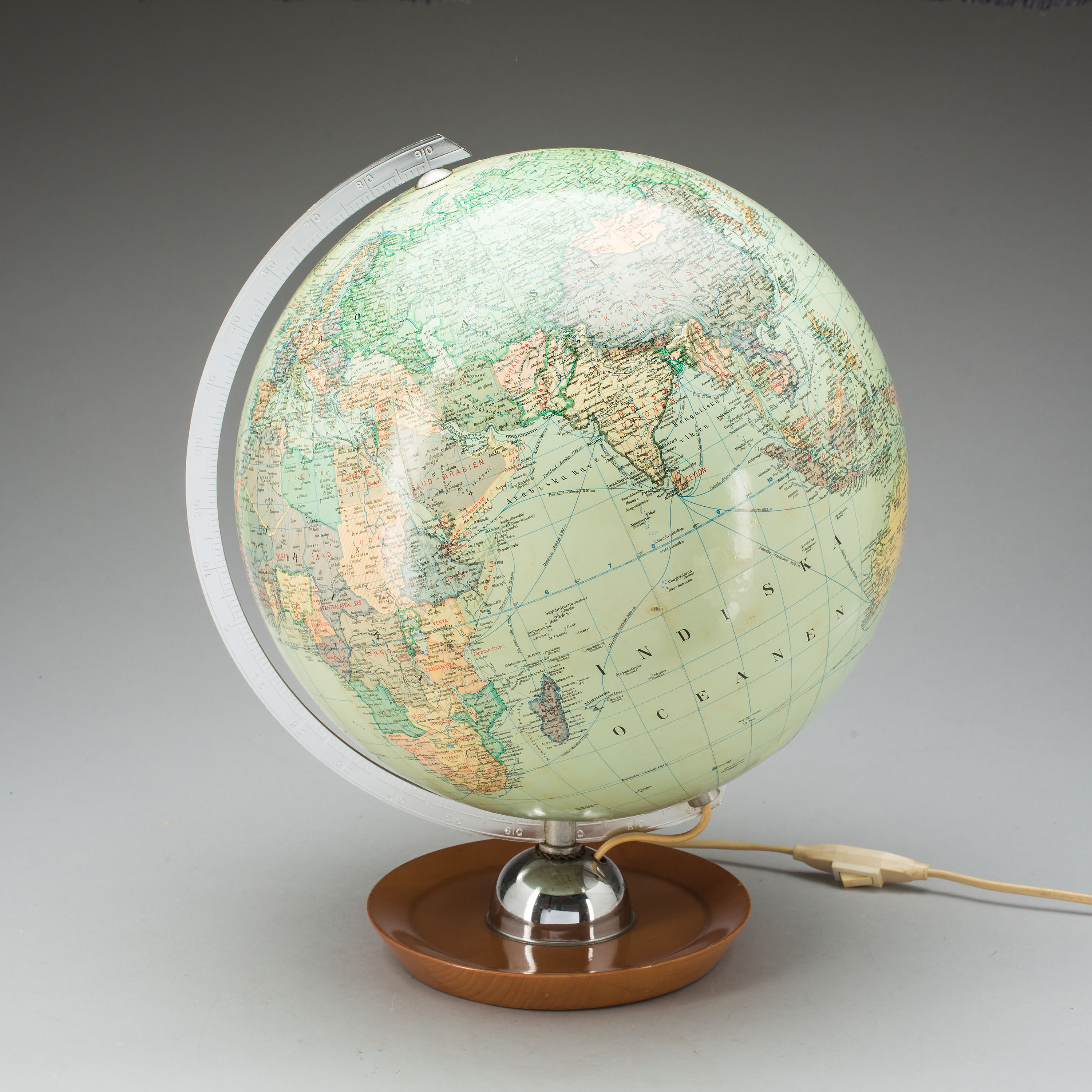 JORDGLOB, glas, JRO Globus, München, 1900-talets mitt. - Bukowskis
