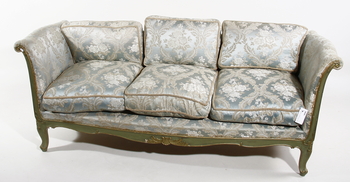 57597. SOFFA, rokokostil, 1900-talets första hälft. Proveniens Château de lAngotière, Normandie.